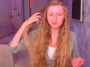 amaliaqueen999 from Chaturbate