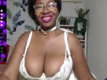 amanda_breentt from Chaturbate