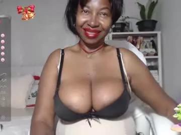 amanda_breentt from Chaturbate