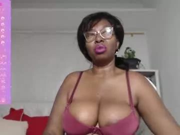 amanda_breentt from Chaturbate