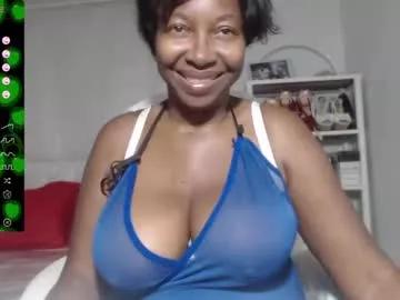 amanda_breentt from Chaturbate