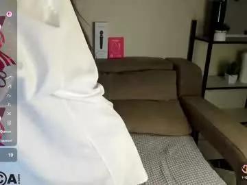 amanda_whi1e from Chaturbate