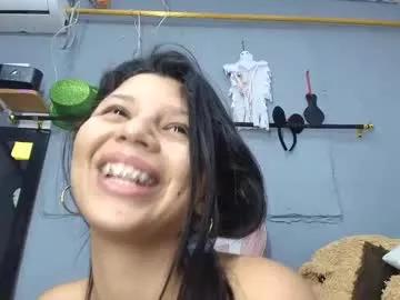 amara_roll01 from Chaturbate