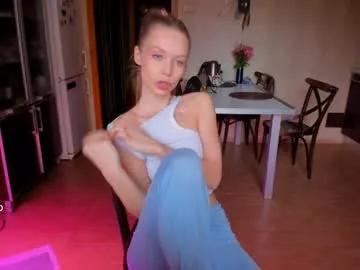 amazing_roxana from Chaturbate
