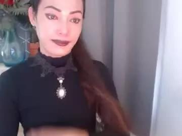 amazingbellaxxx from Chaturbate