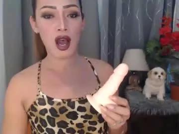 amazingbellaxxx from Chaturbate