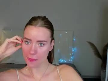 Ameli_povilainn from Chaturbate
