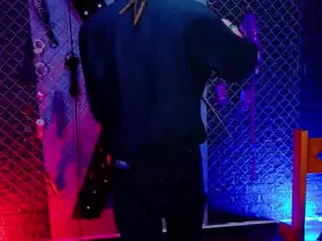 anahi_sslaavee_bdsm on Chaturbate 