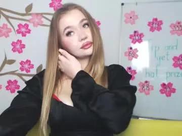 anastacyyellig from Chaturbate