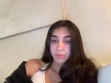 Anastasiapetitegirll from Chaturbate