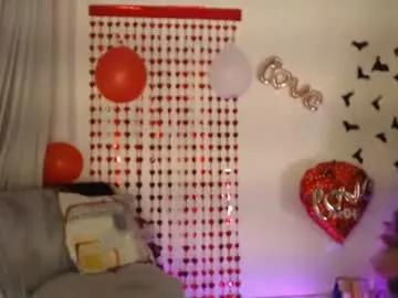 Try our streaming cams variety and talk on a personal level with our adorable girls streamers, showing off their bountiful shapes and dildos.