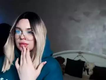 Anna_besson from Chaturbate