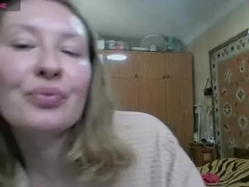 annaxlovers from Chaturbate