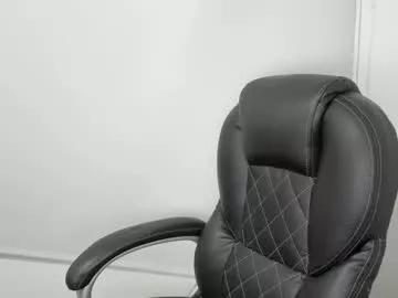 anndyhardy11 from Chaturbate