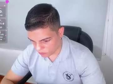 anndyhardy11 from Chaturbate