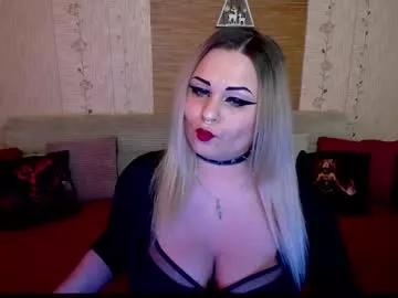 annessixreign from Chaturbate