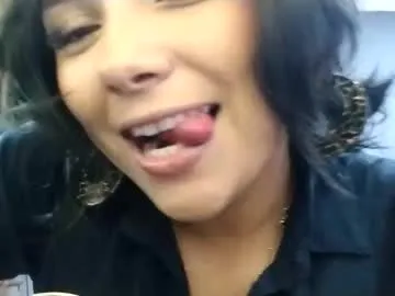 annie_hanss on Chaturbate 