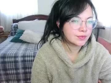 annie_swan_18 from Chaturbate