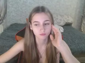 annieee_smith on Chaturbate 