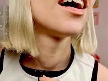 annietinky from Chaturbate is Freechat