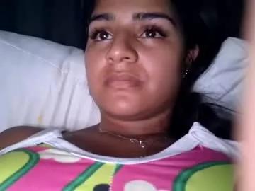 annrosse18 from Chaturbate