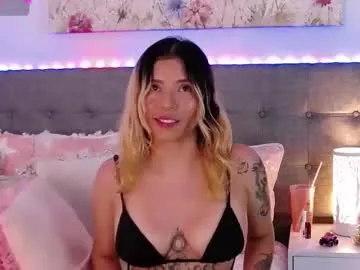 anntonellalee on Chaturbate 