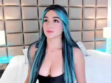 Annyhizzle from Chaturbate