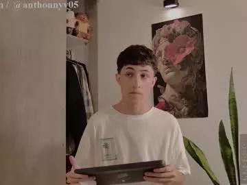 Anthonny_05 from Chaturbate