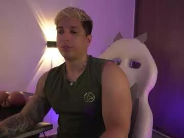 appolo_allen from Chaturbate