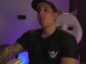 appolo_allen from Chaturbate