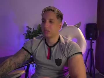 appolo_allen from Chaturbate