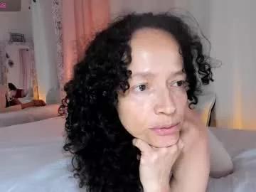 arabiel from Chaturbate