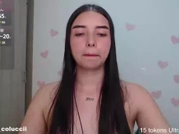 aratna_coluccii from Chaturbate