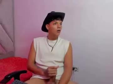 ares_willy from Chaturbate is Freechat