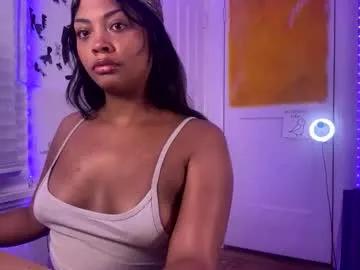 Ariaatelier from Chaturbate
