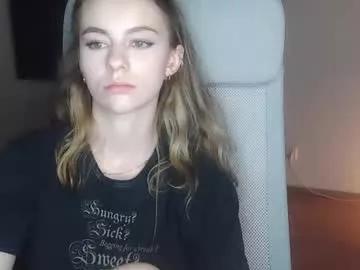 ariacreazy from Chaturbate