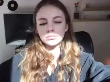 ariacreazy from Chaturbate