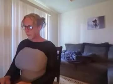 arianna_sinz from Chaturbate