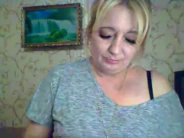arielxloveresss from Chaturbate is Freechat