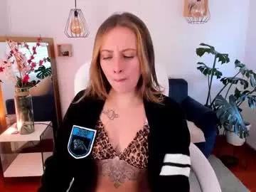 arii_1010_ from Chaturbate