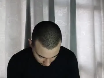 Armando_2002 from Chaturbate