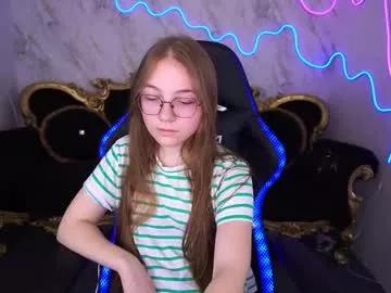 arrinawair from Chaturbate