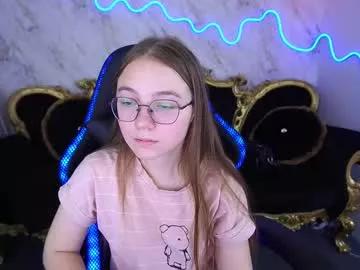 arrinawair from Chaturbate