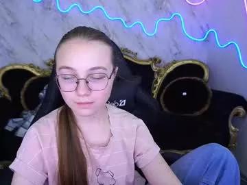 arrinawair from Chaturbate