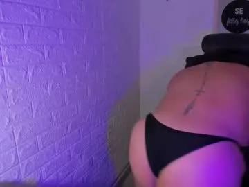 Artenisa_tay69 from Chaturbate