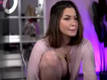 aryadeluna from Chaturbate