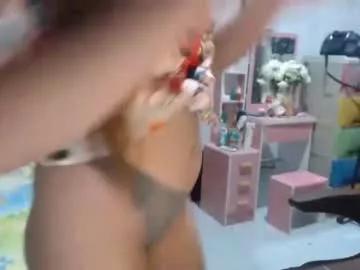 Asianindulgent from Chaturbate