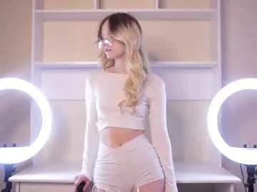 Astridweickum from Chaturbate