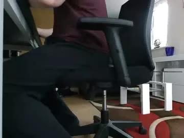 atlanticthunder from Chaturbate