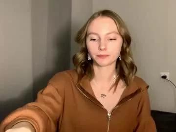 Autumnroginson from Chaturbate